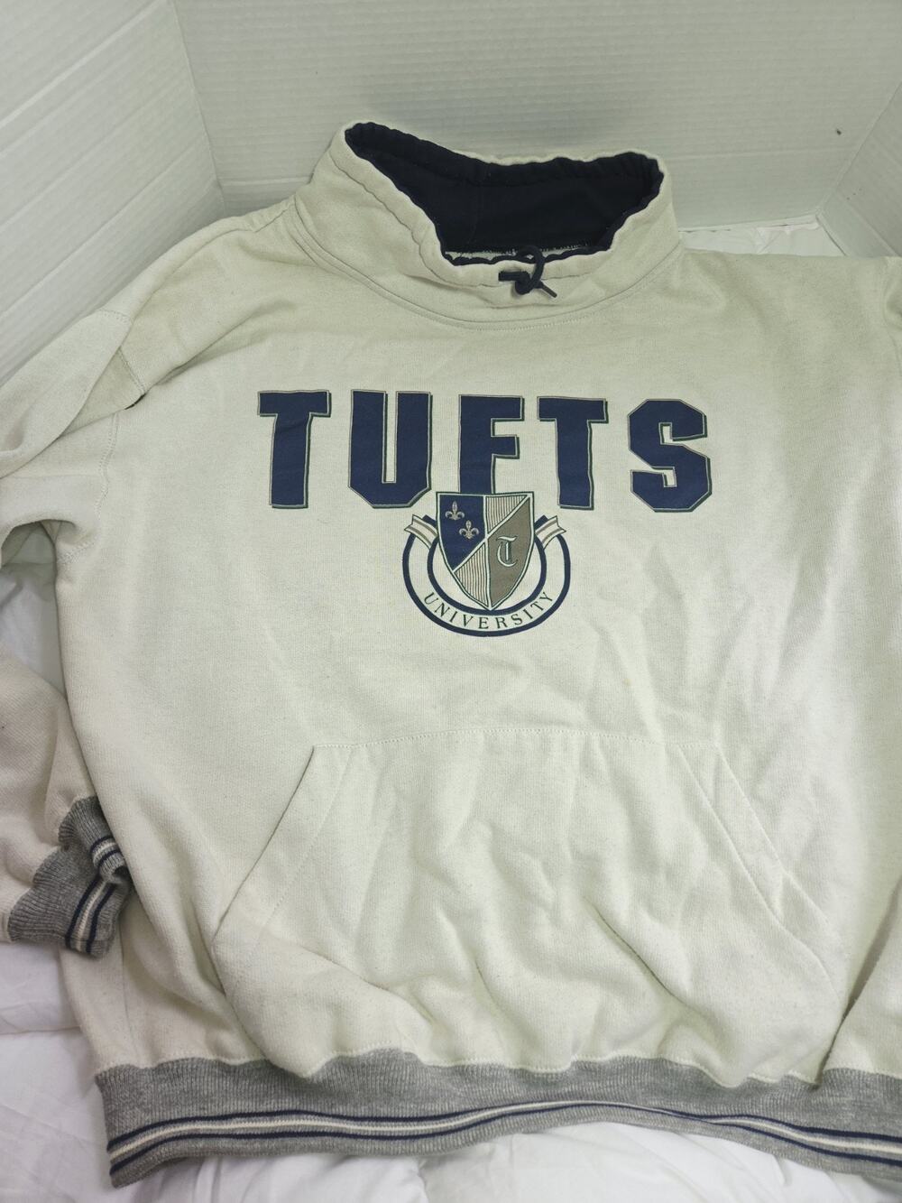 Tufts University Grey Pockets Sweatshirt Sz L Vtg 90's Y2K Retro Unisex Classic